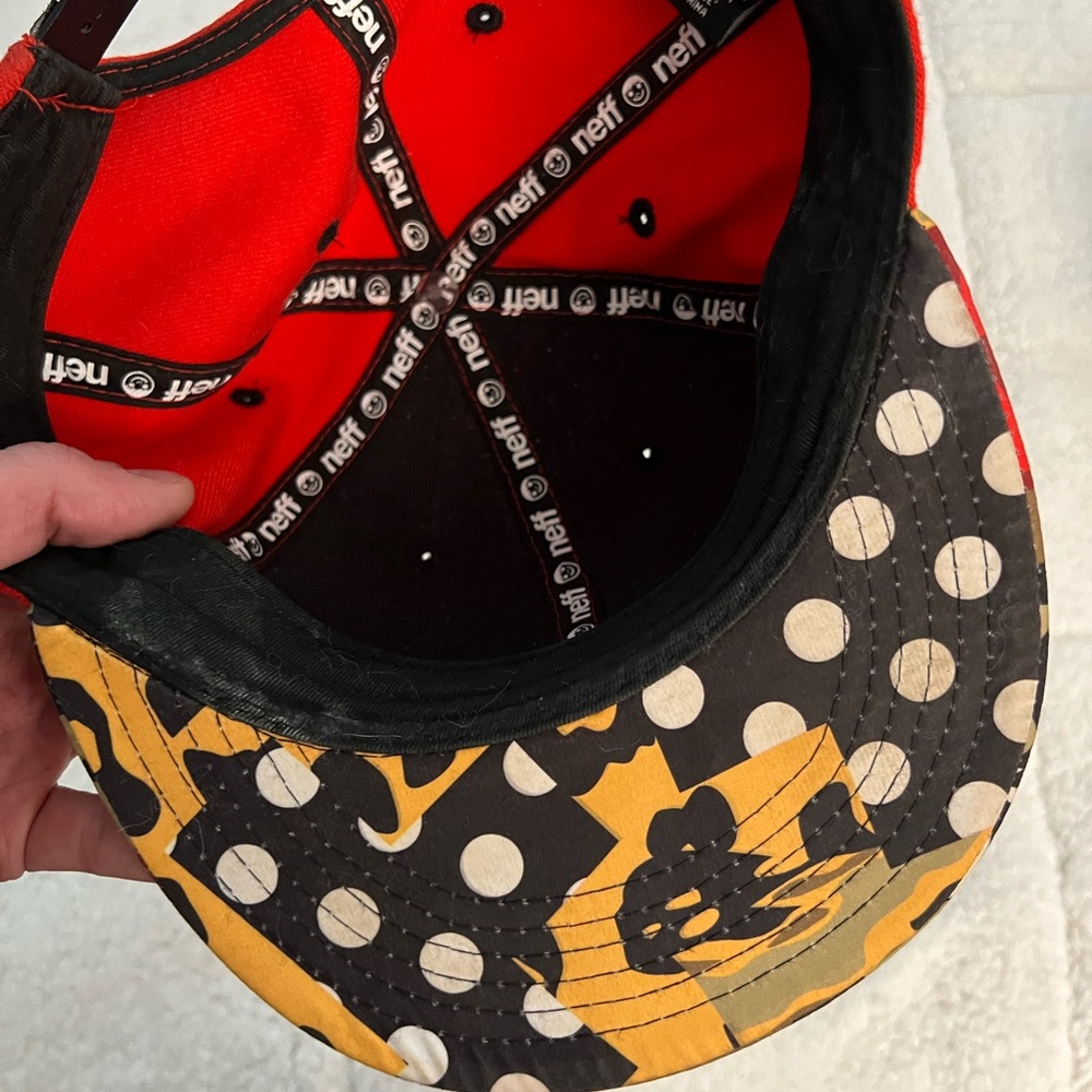 Neff hat - Picture 2 of 2